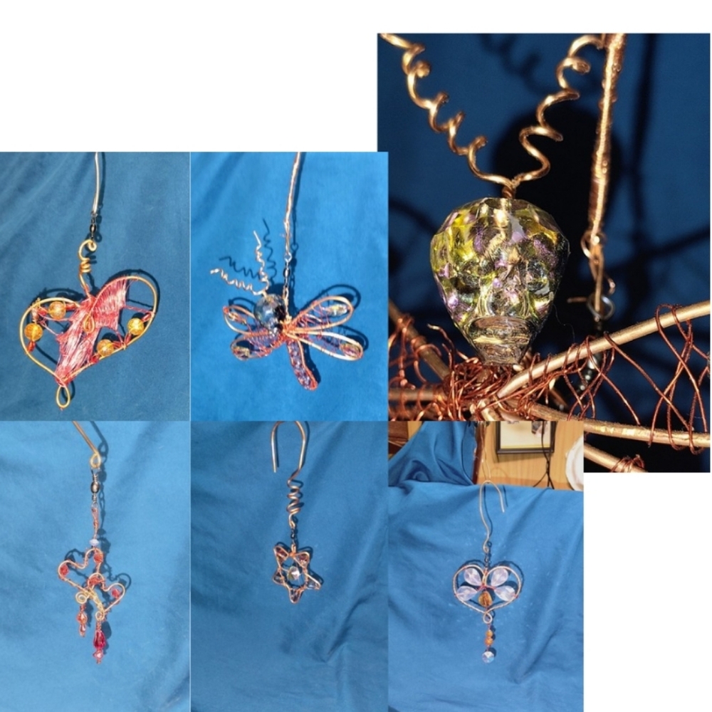 Handcrafted wire car mirror hanger